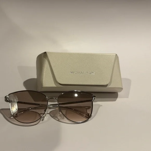 Michael Kors MK1120 Salt Lake City Sunglasses - Picture 7 of 8